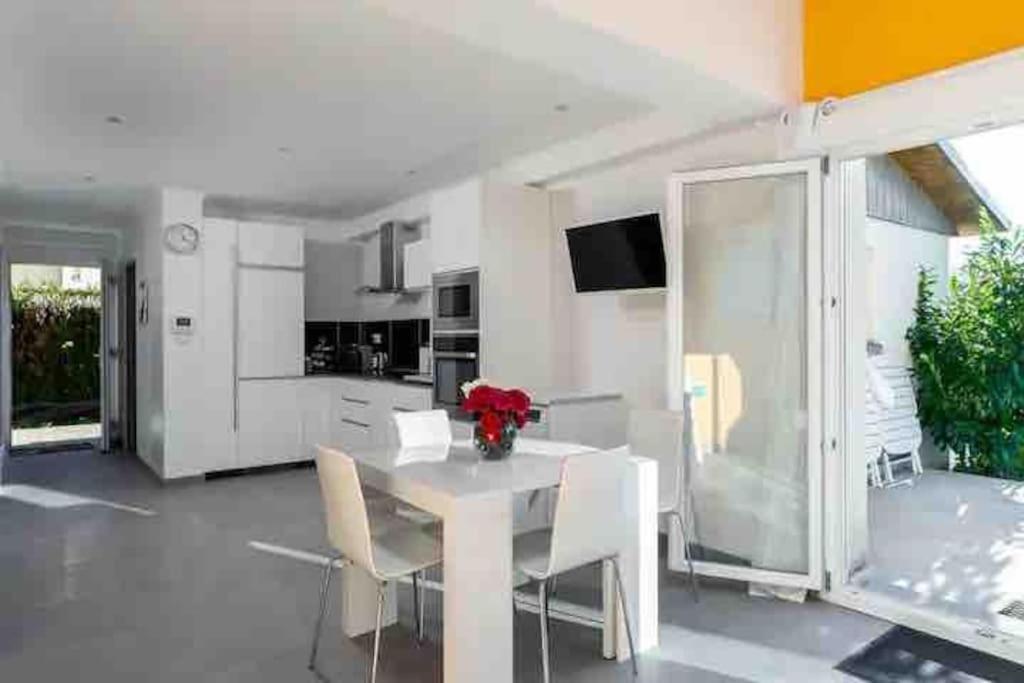 4 Pers - Le Garden - 10 Min De Disney Apartment Bailly-Romainvilliers Exterior photo